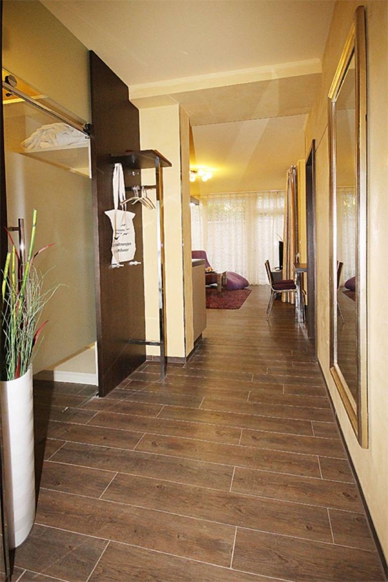 56 m² Ferienwohnung ∙ 1 Schlafzimmer ∙ 4 Gäste – Bild 7