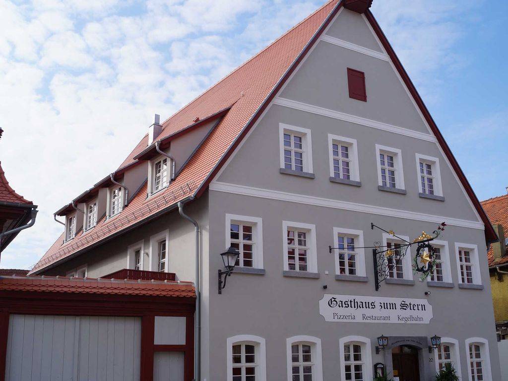 40 M² Ferienwohnung ∙ 1 Schlafzimmer ∙ 2 Gäste - Bad Windsheim