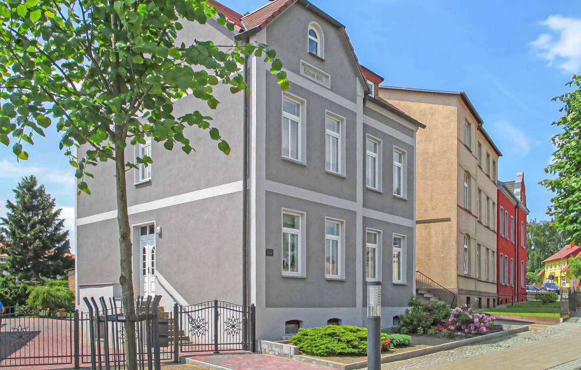 70 M² Ferienwohnung ∙ 1 Schlafzimmer ∙ 2 Gäste - Alt Schwerin