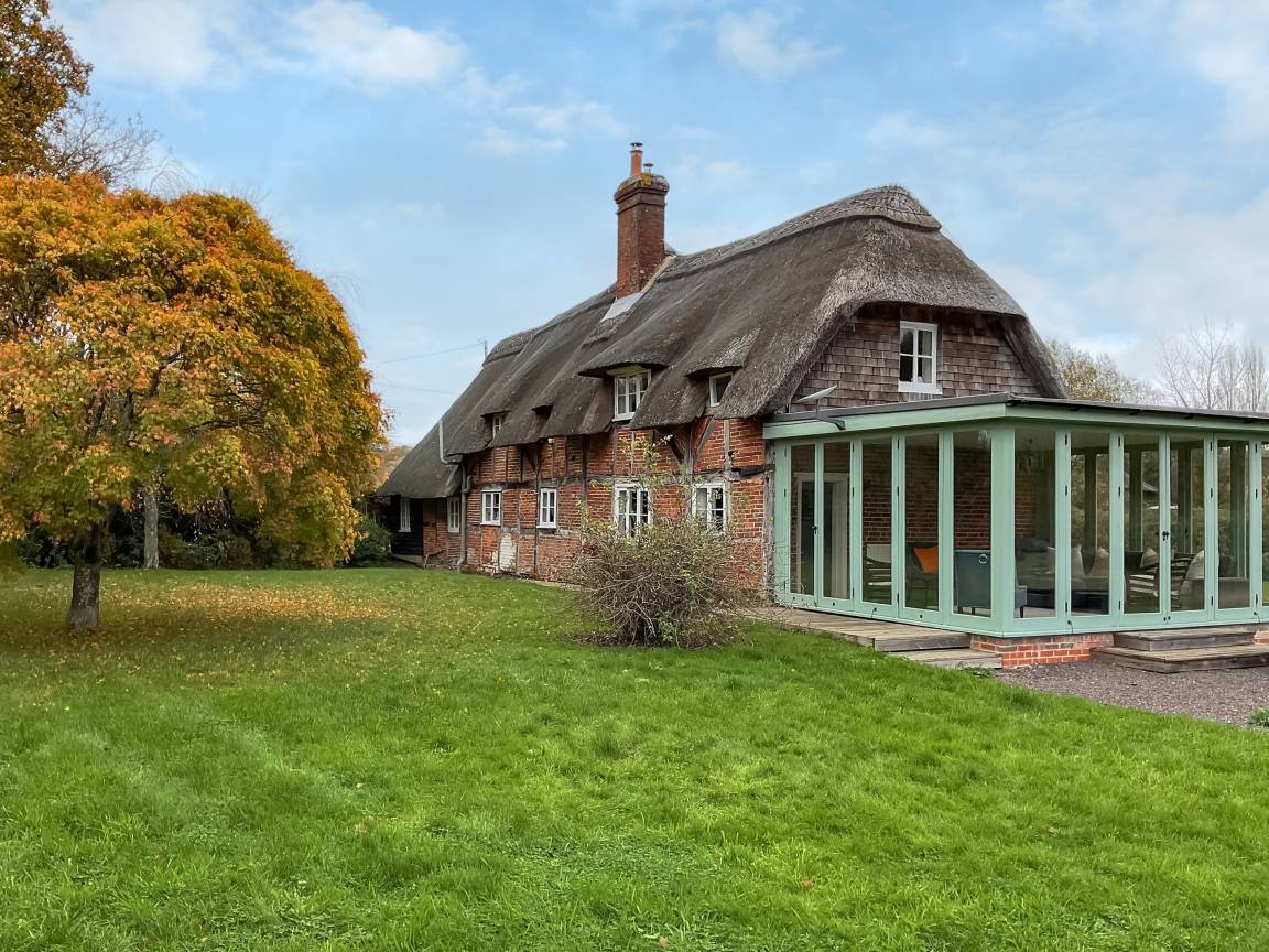 Cottage ∙ 4 Bedrooms ∙ 8 Guests - Lyndhurst