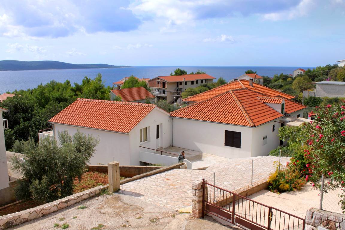 34 M² Apartment ∙ 2 Bedrooms ∙ 5 Guests - Jelsa