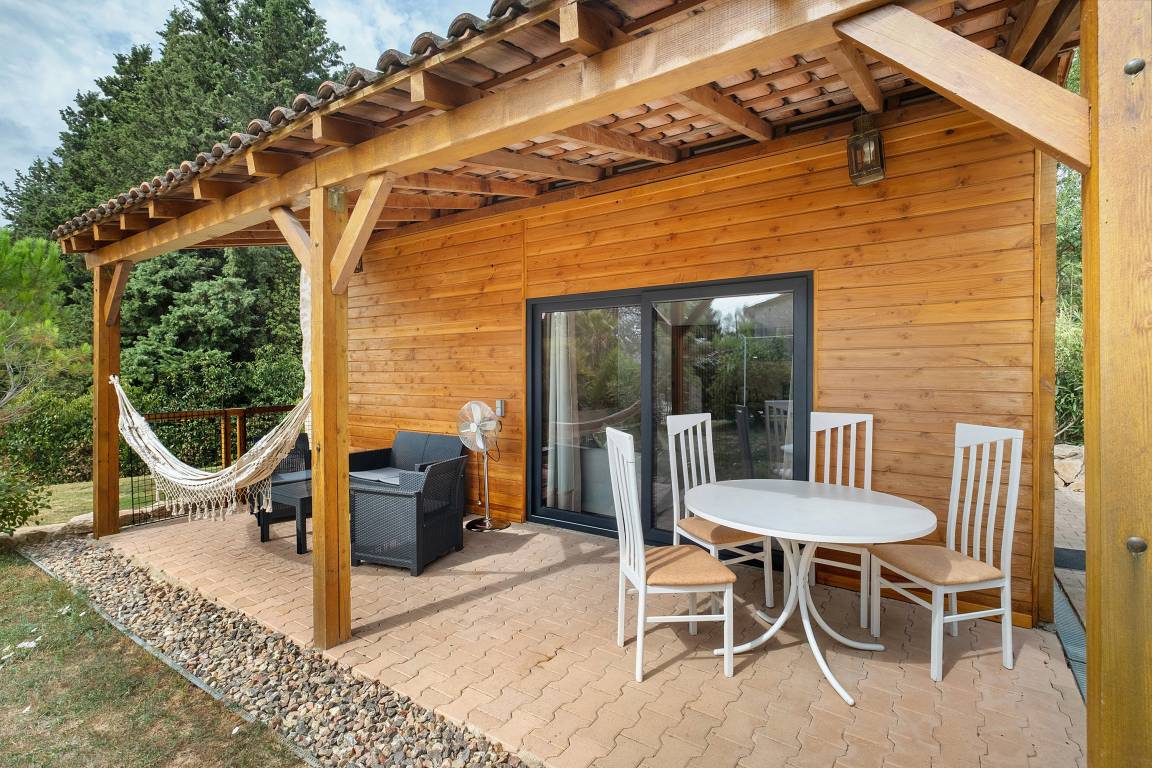 28 M² Huis ∙ 1 Slaapkamer ∙ 4 Gasten - Montauroux