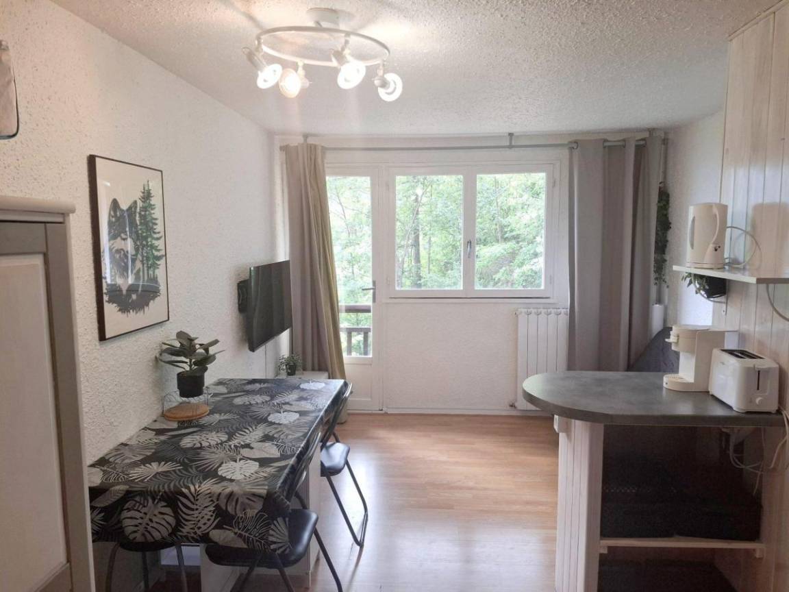 25 m&sup2; Studio 1 Schlafzimmer 4 G&auml;ste