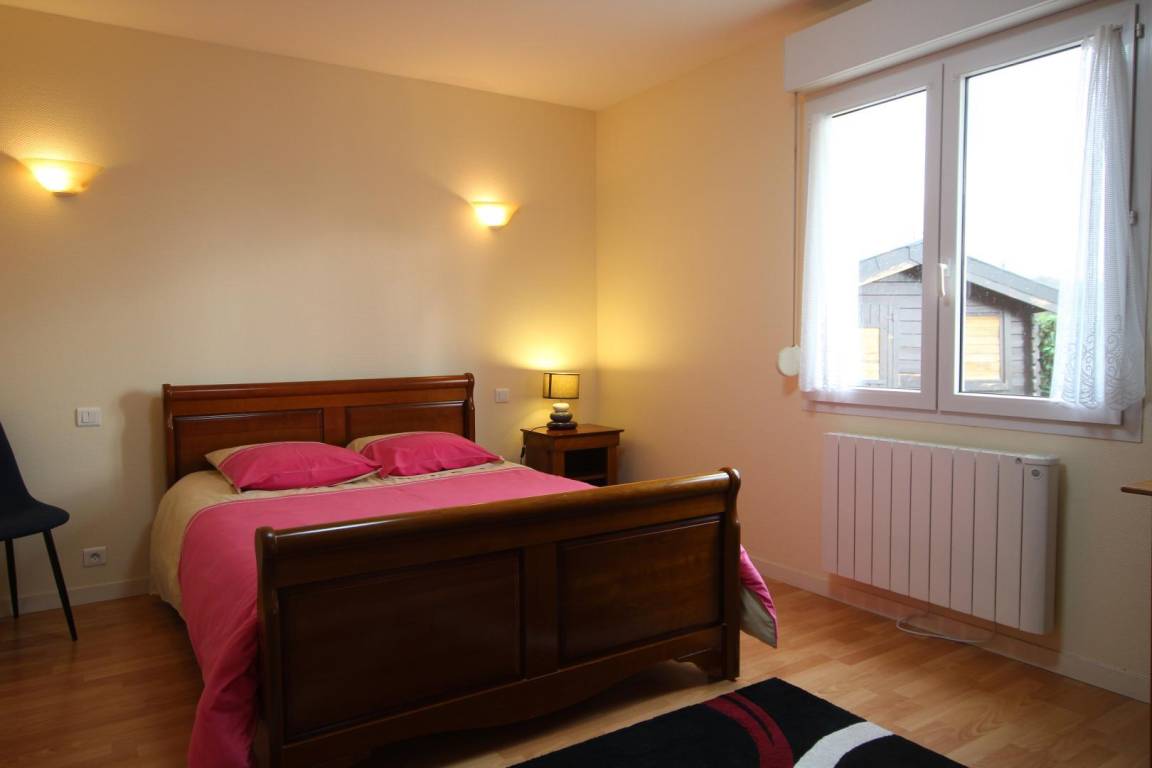 90 m² Gîte ∙ 3 Schlafzimmer ∙ 6 Gäste – Bild 8