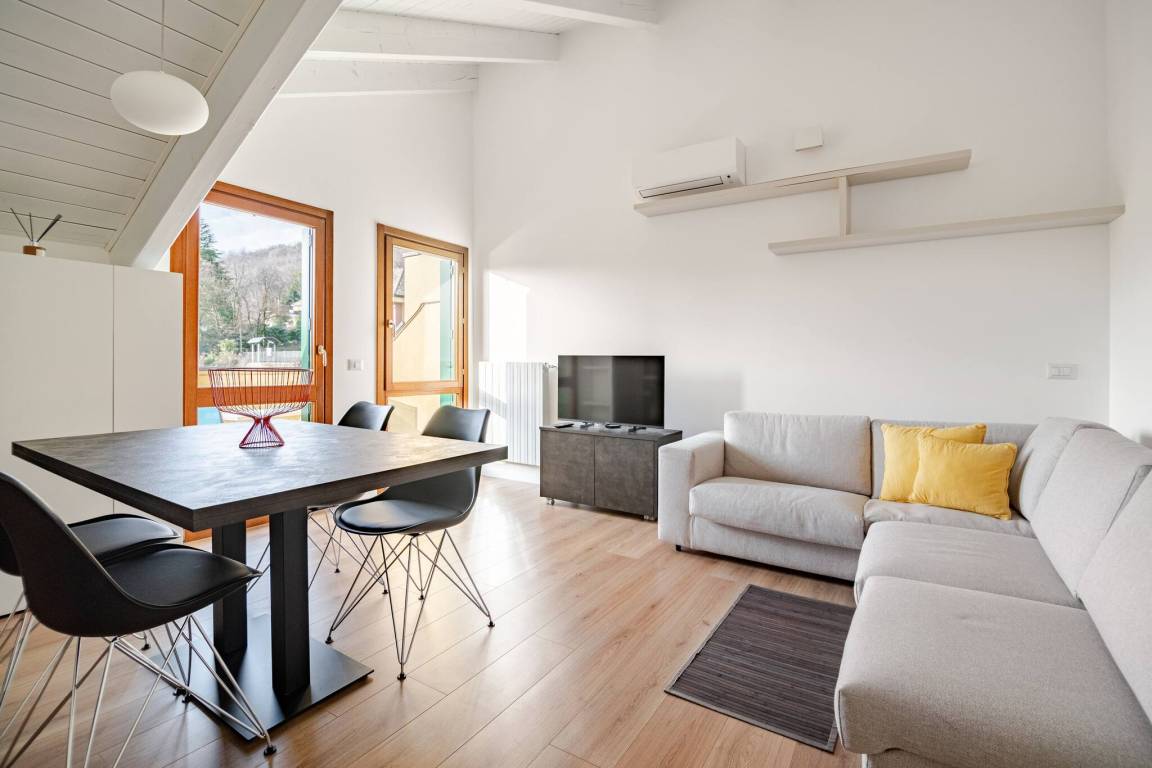 60 M² Apartamento ∙ 2 Habitaciones ∙ 4 Huéspedes - Varese