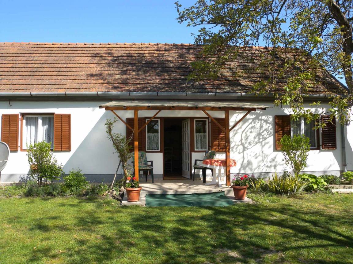 53 M² Ferienwohnung ∙ 2 Schlafzimmer ∙ 3 Gäste - Vonyarcvashegy