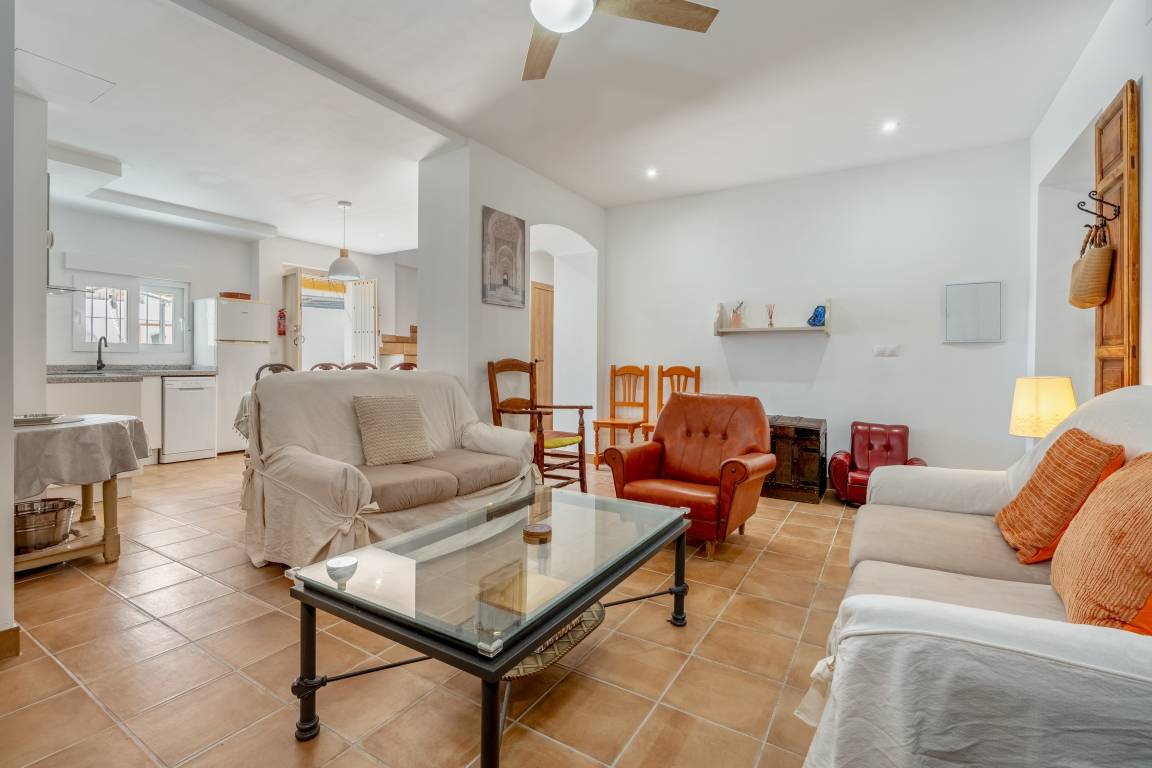 150 M² Casa ∙ 4 Habitaciones ∙ 8 Huéspedes - Santa Fe, España