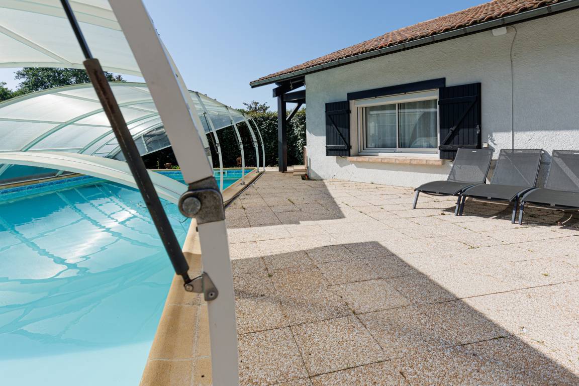150 M² Maison De Vacances ∙ 4 Chambres ∙ 10 Personnes - Mézos