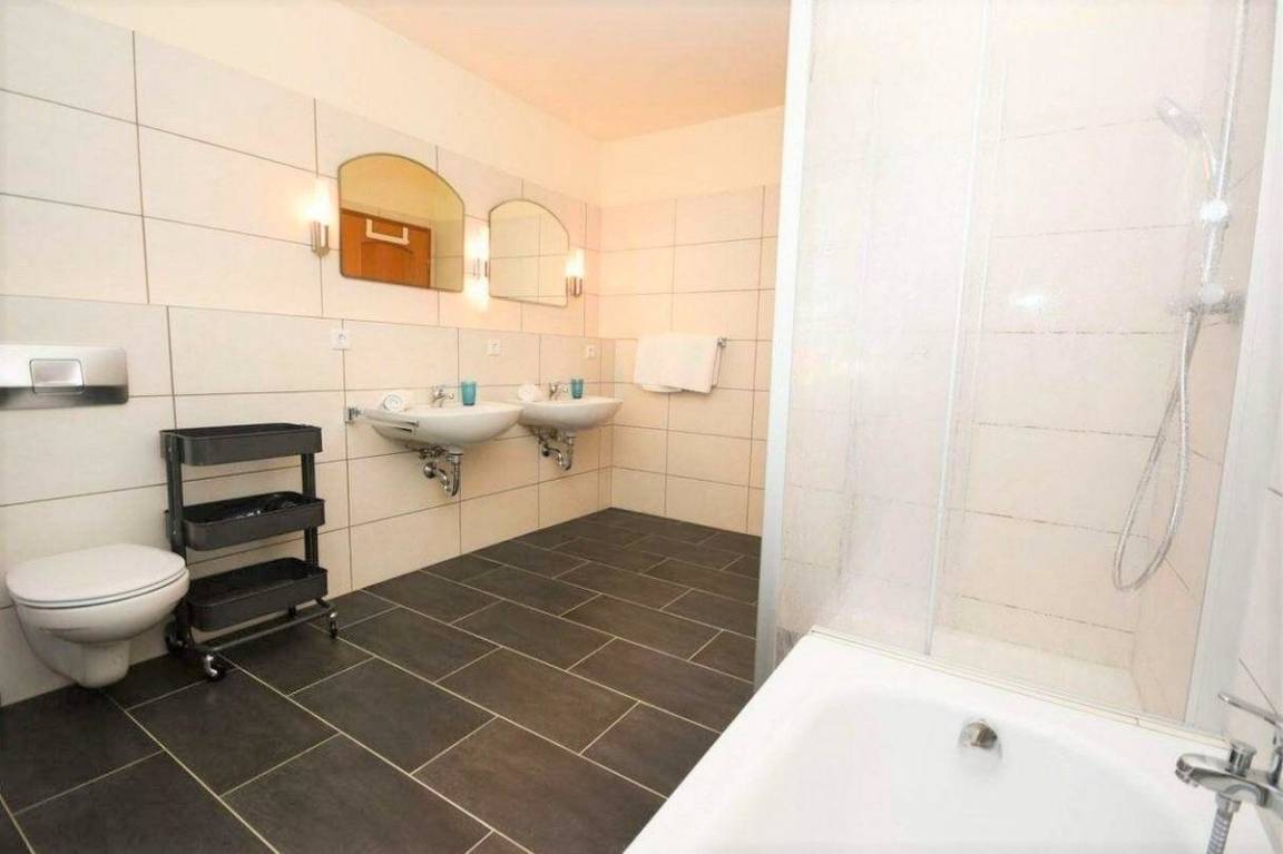 133 m² Ferienwohnung ∙ 3 Schlafzimmer ∙ 5 Gäste – Bild 23