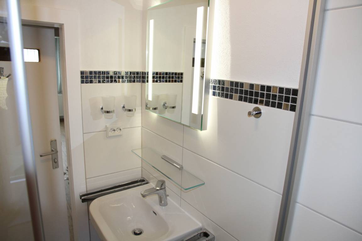 55 m² Ferienwohnung ∙ 2 Schlafzimmer ∙ 2 Gäste – Bild 7