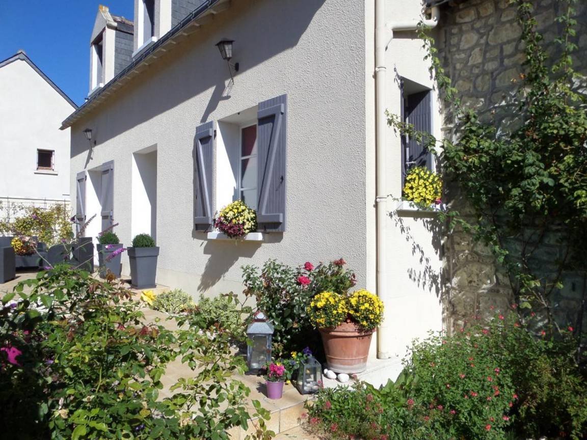 115 M² Cottage ∙ 5 Chambres ∙ 10 Personnes - Chinon