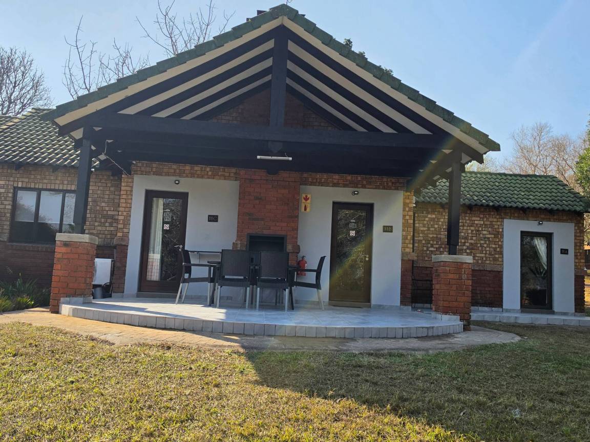 110 M² House ∙ 3 Bedrooms ∙ 6 Guests - White River