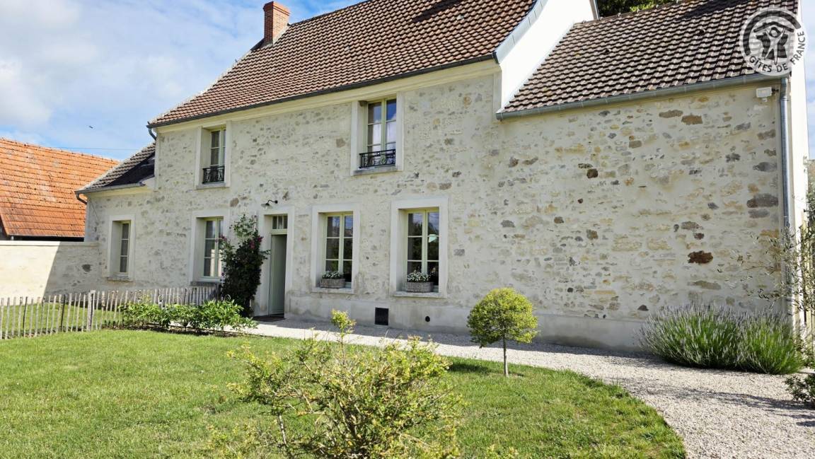 75 M² Gîte ∙ 1 Chambre ∙ 2 Personnes - Aisne