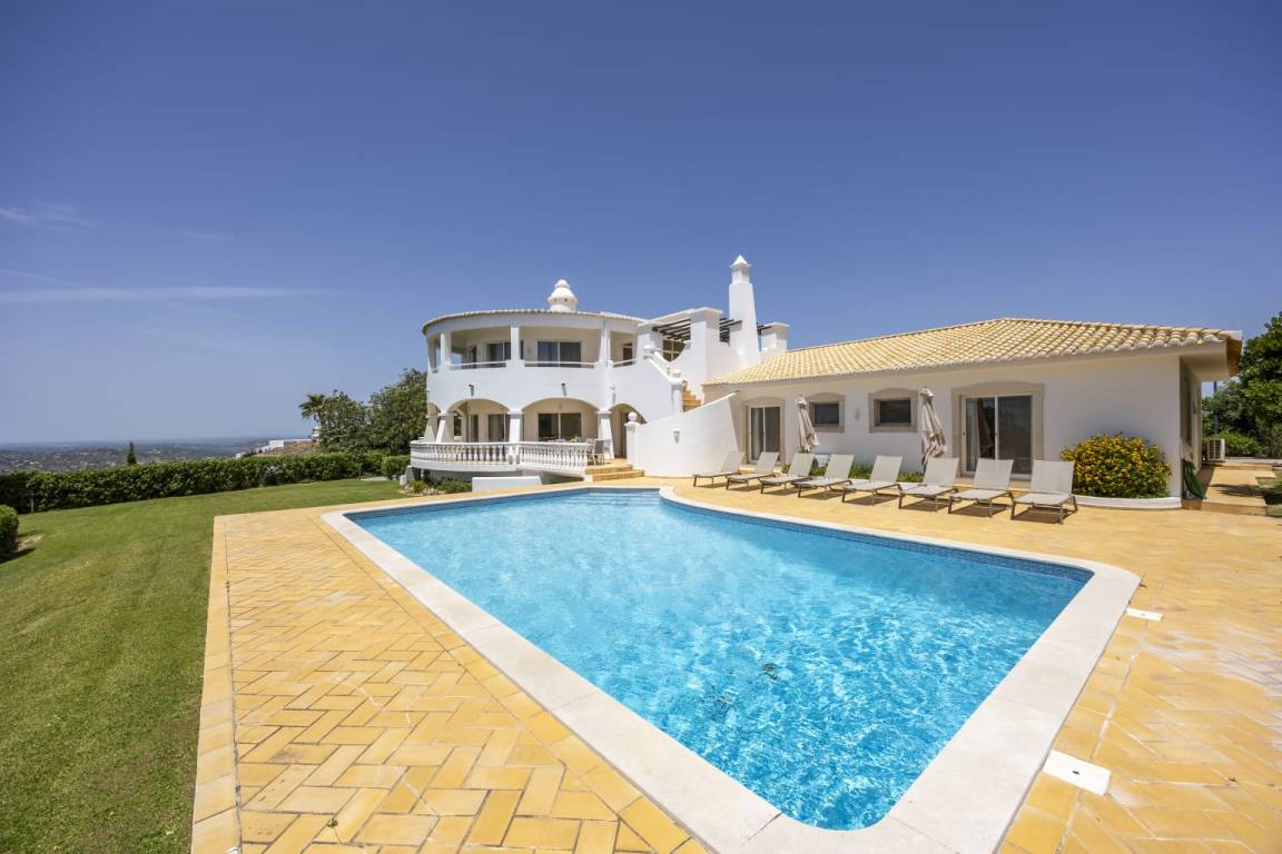 250 M² Villa ∙ 4 Habitaciones ∙ 8 Huéspedes - Algarve