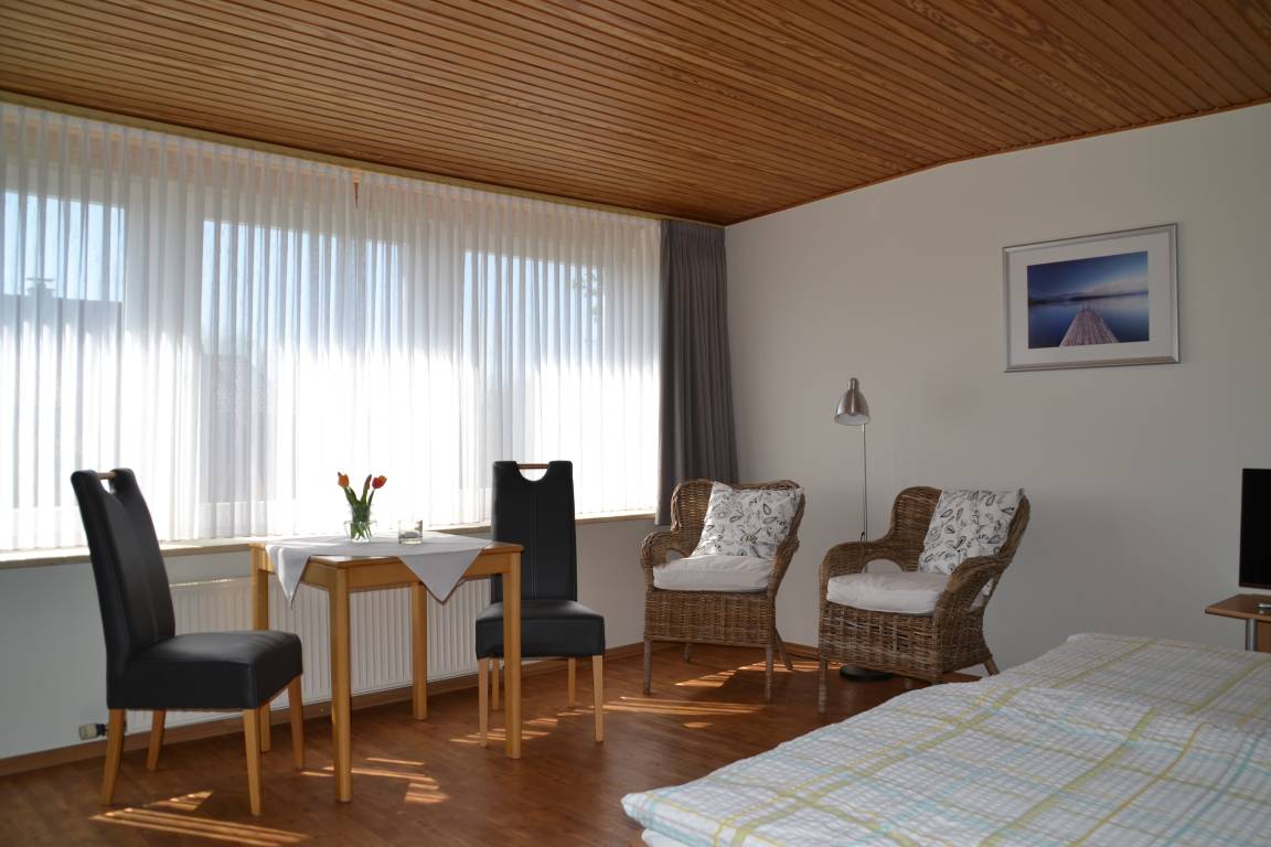 30 m² Ferienwohnung ∙ 1 Schlafzimmer ∙ 2 Gäste – Bild 2