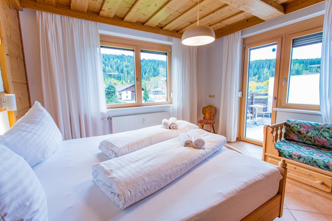 64 m² Ferienwohnung ∙ 2 Schlafzimmer ∙ 7 Gäste – Bild 4