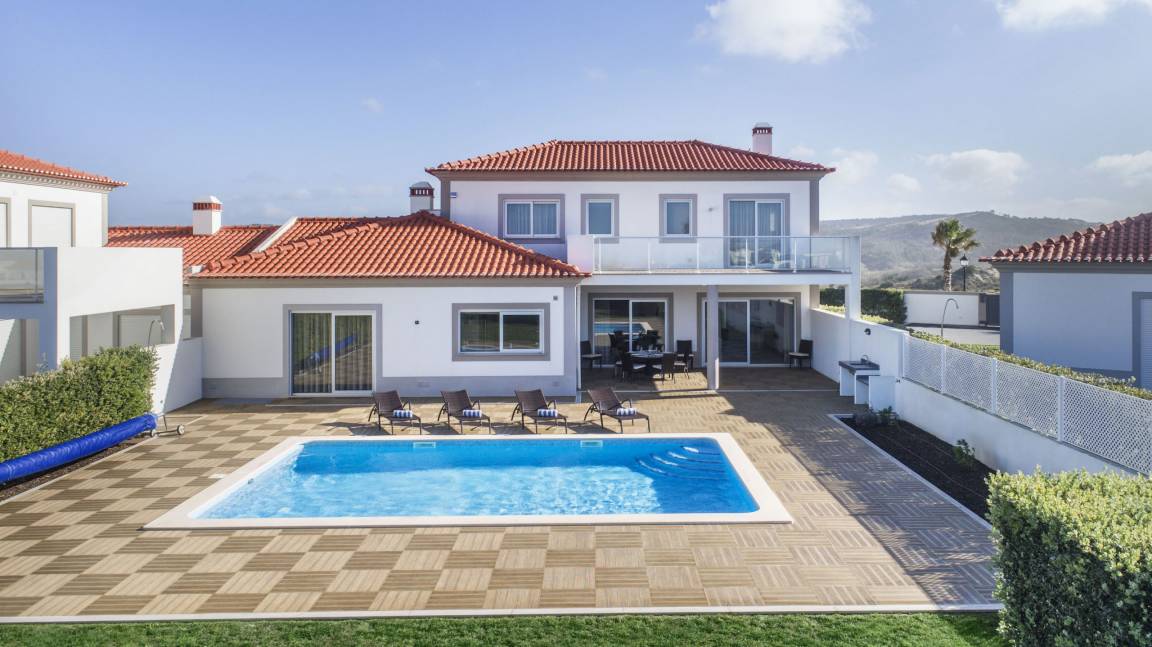 220 M² Villa ∙ 4 Chambres ∙ 8 Personnes - Ferrel