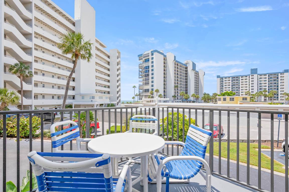 77 M² Condo ∙ 1 Bedroom ∙ 4 Guests - St. Pete Beach, FL