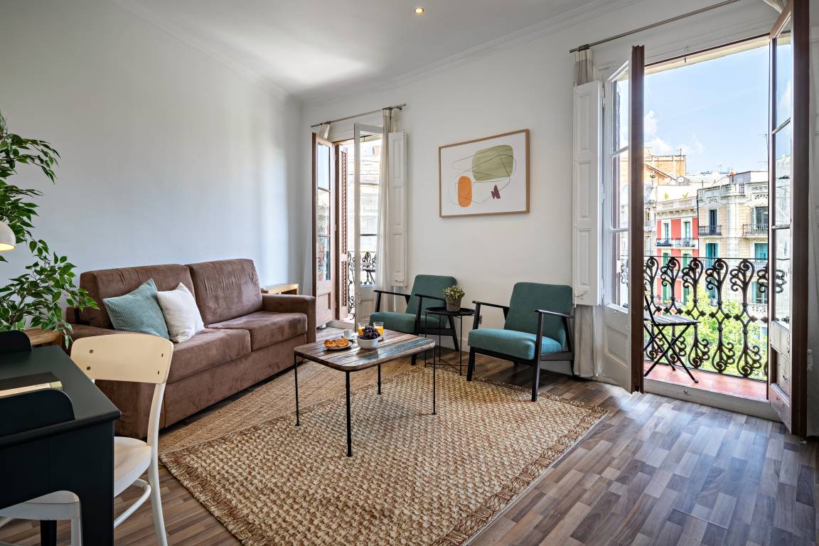 85 M² Apartment ∙ 2 Bedrooms ∙ 6 Guests - Barcelona