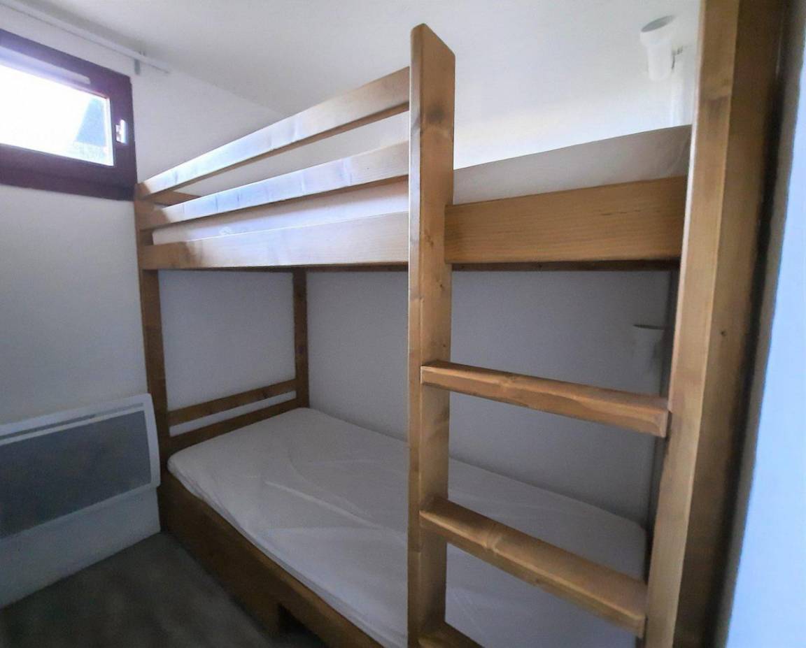 35 m² Ferienwohnung ∙ 1 Schlafzimmer ∙ 6 Gäste – Bild 9