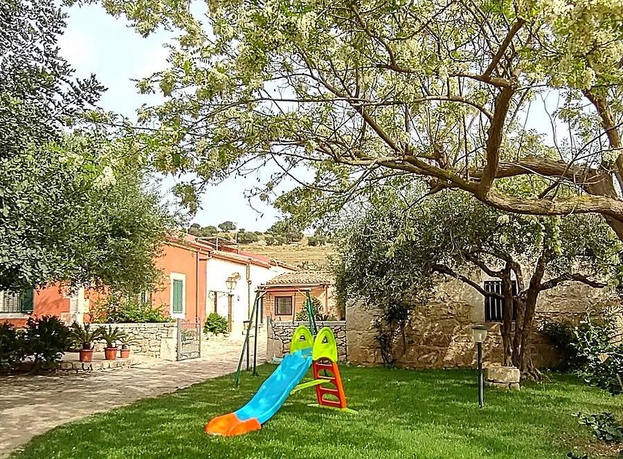 70 M² Longère ∙ 3 Chambres ∙ 7 Personnes - Sicília