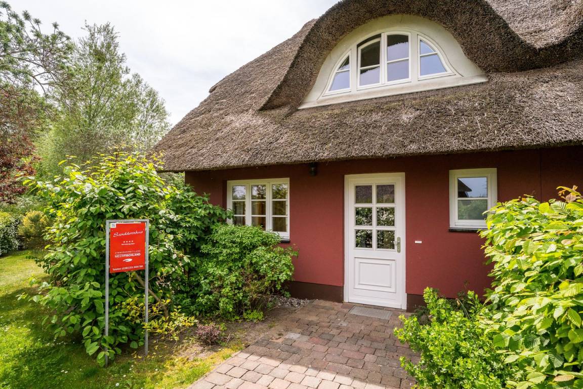 82 M² Ferienhaus ∙ 2 Schlafzimmer ∙ 5 Gäste - Ahrenshoop