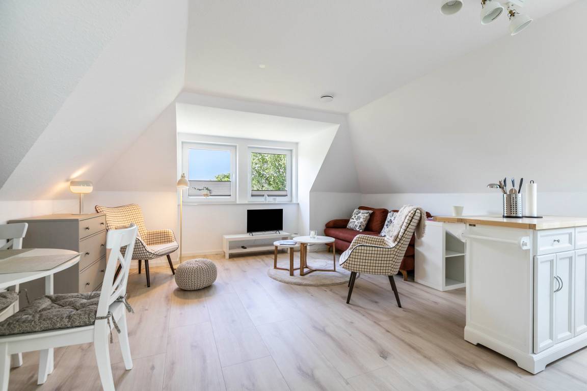 39 M² Apartament ∙ 1 Sypialnia ∙ 2 Gości - Husum