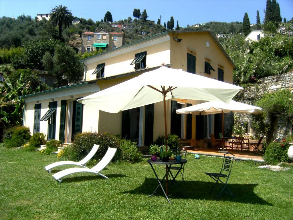 150 M² Villa ∙ 5 Chambres ∙ 16 Personnes - Rapallo