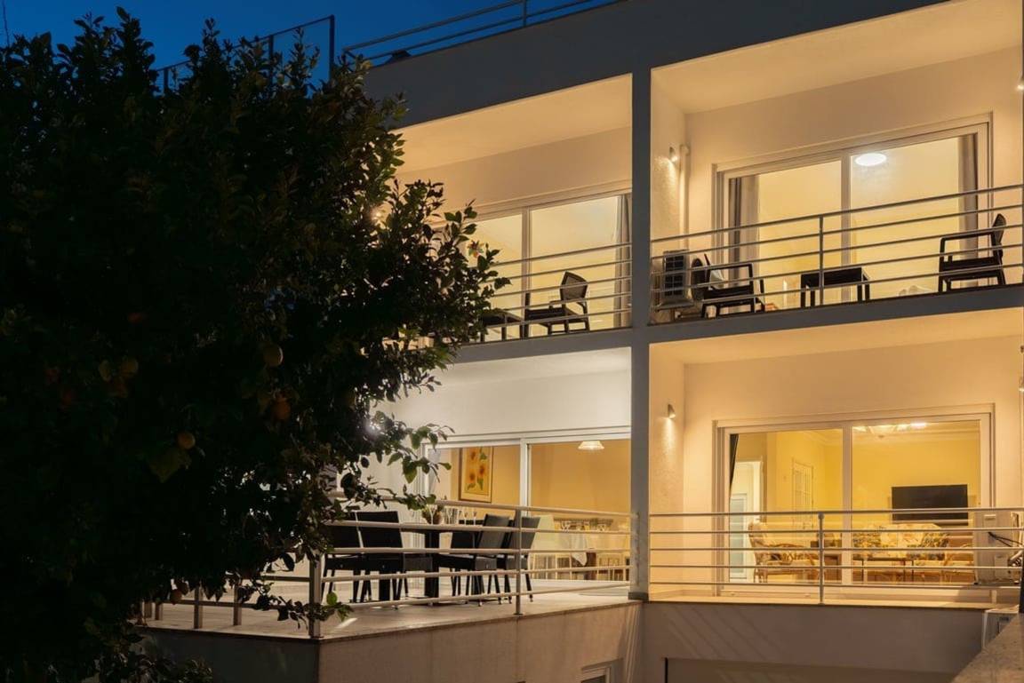 Apartamento ∙ 4 Quartos ∙ 9 Hóspedes - Viana do Castelo