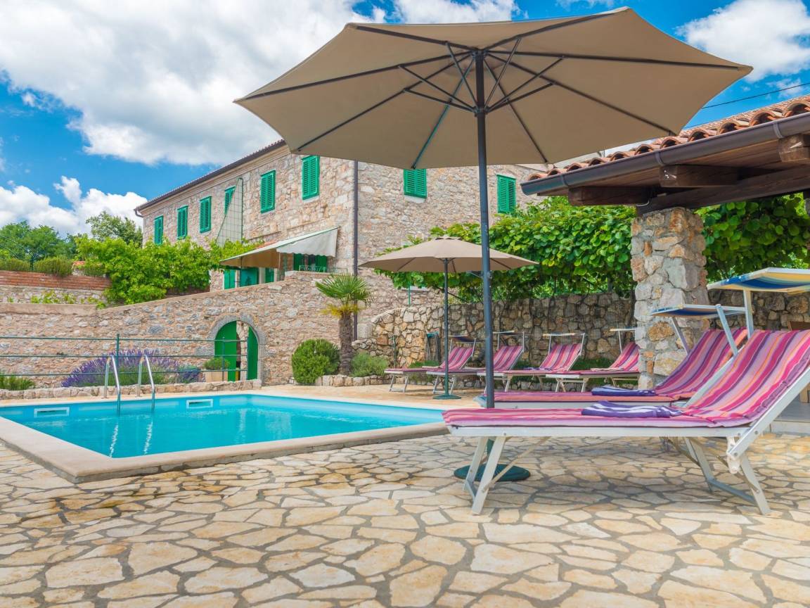90 M² Ferienhaus ∙ 3 Schlafzimmer ∙ 6 Gäste - Crikvenica
