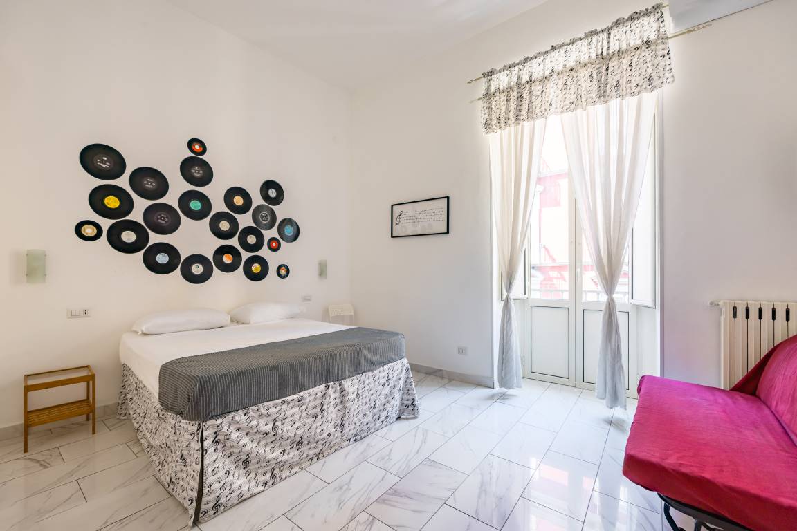 25 M² Bed & Breakfast ∙ 1 Habitación ∙ 3 Huéspedes - Nápoles