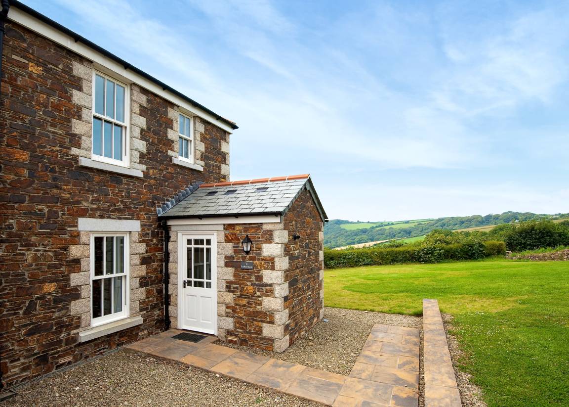 Cottage ∙ 2 Bedrooms ∙ 6 Guests - Fowey