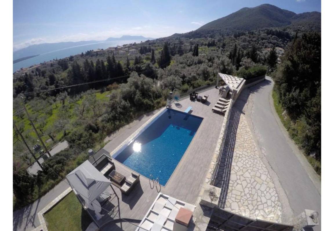 160 M² Villa ∙ 3 Schlafzimmer ∙ 8 Gäste - Lefkada