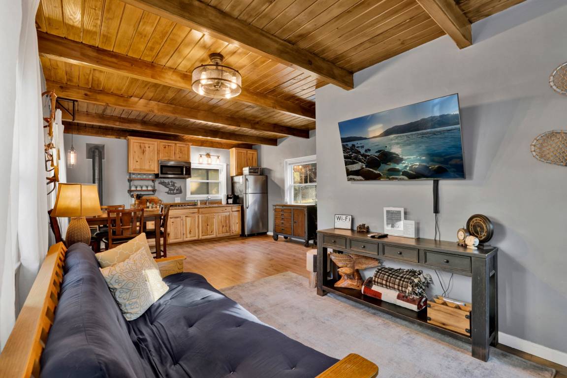 64 M² Cabin ∙ 1 Bedroom ∙ 4 Guests - Big Bear, CA