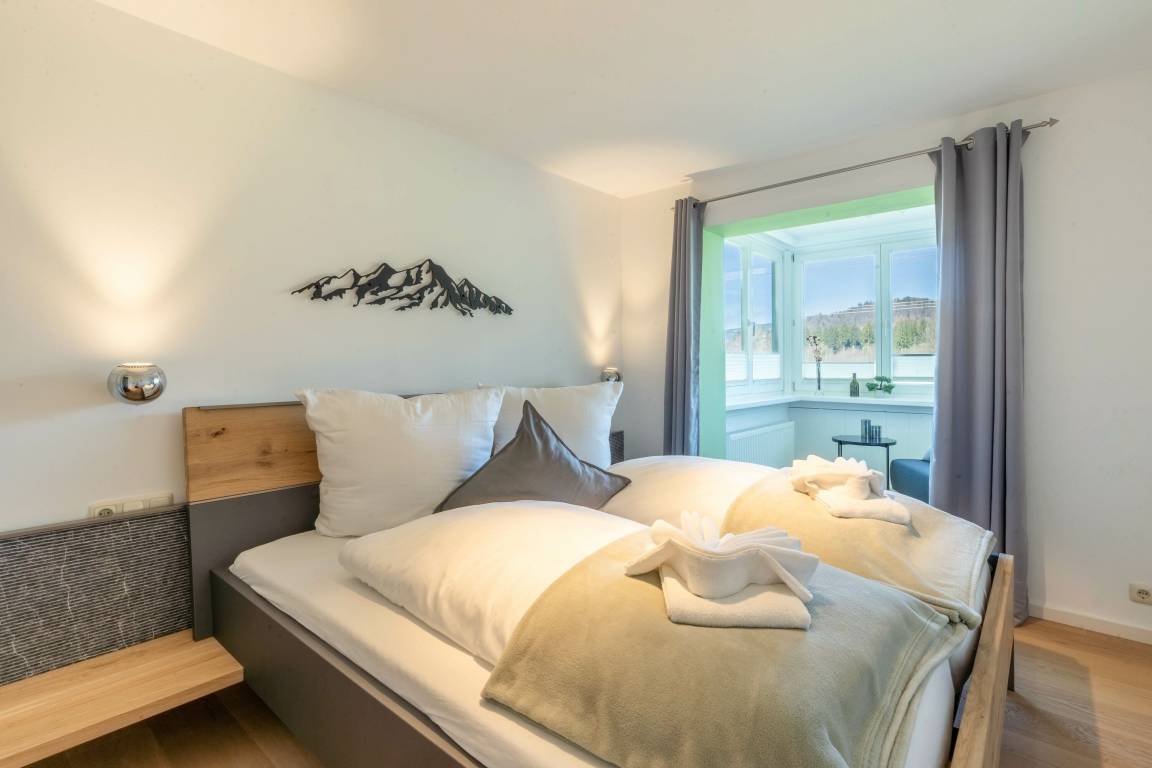 80 m² Ferienwohnung ∙ 1 Schlafzimmer ∙ 5 Gäste – Bild 6