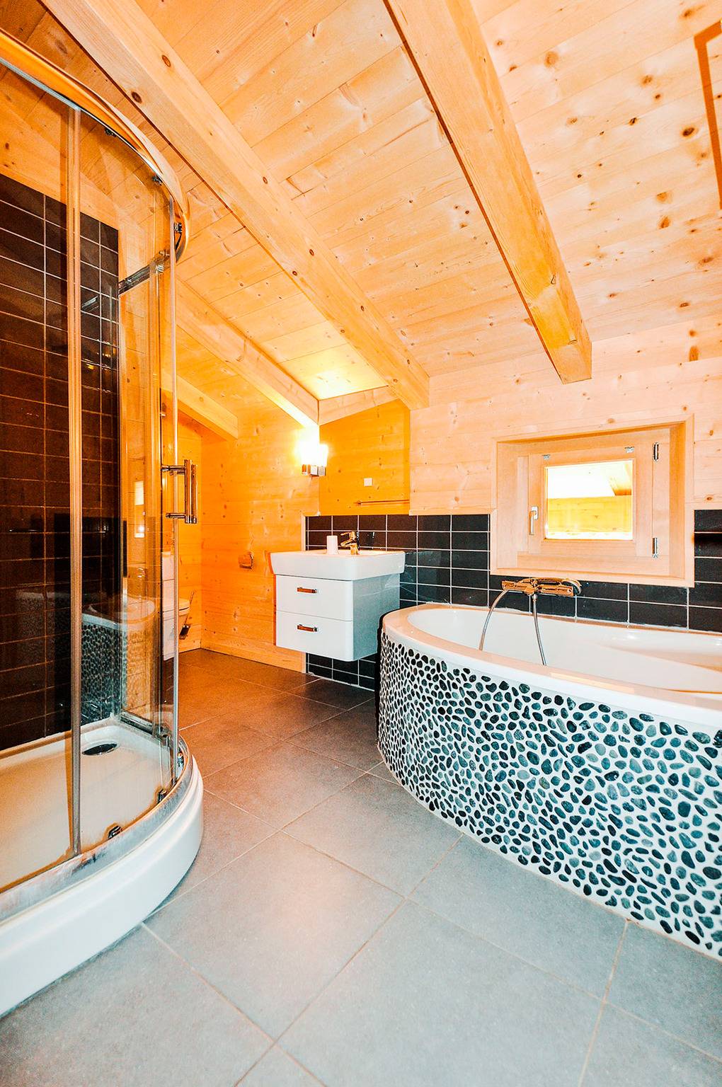 180 m² Ferienhaus ∙ 5 Schlafzimmer ∙ 9 Gäste – Bild 13