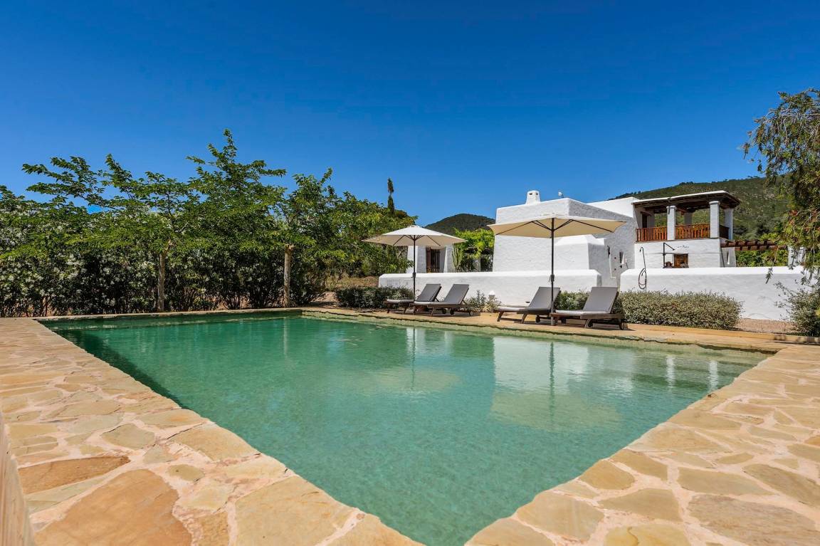110 M² House ∙ 3 Bedrooms ∙ 6 Guests - Ibiza