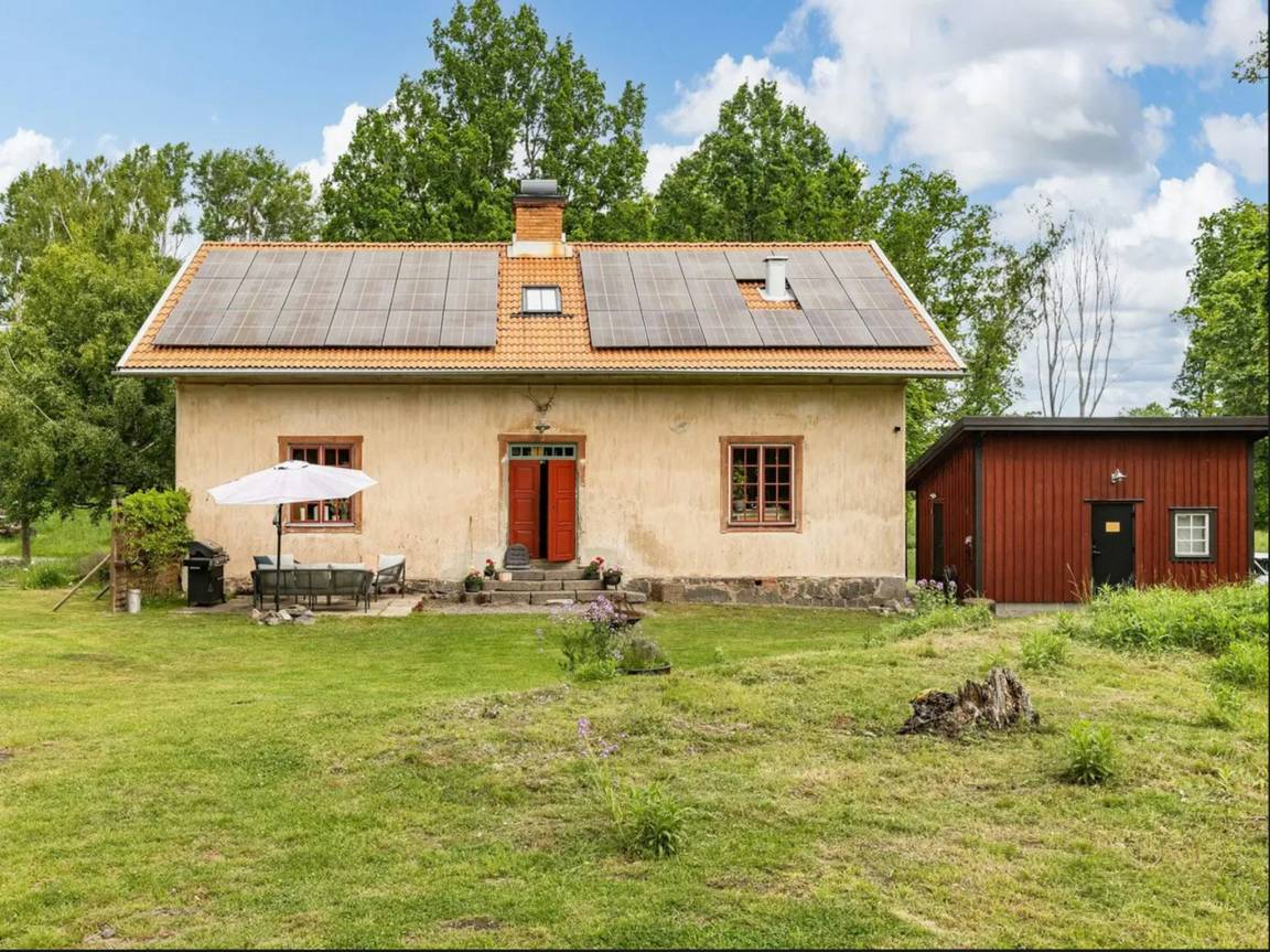 215 M² Hus ∙ 1 Sovrum ∙ 6 Gäster - Åtvidaberg