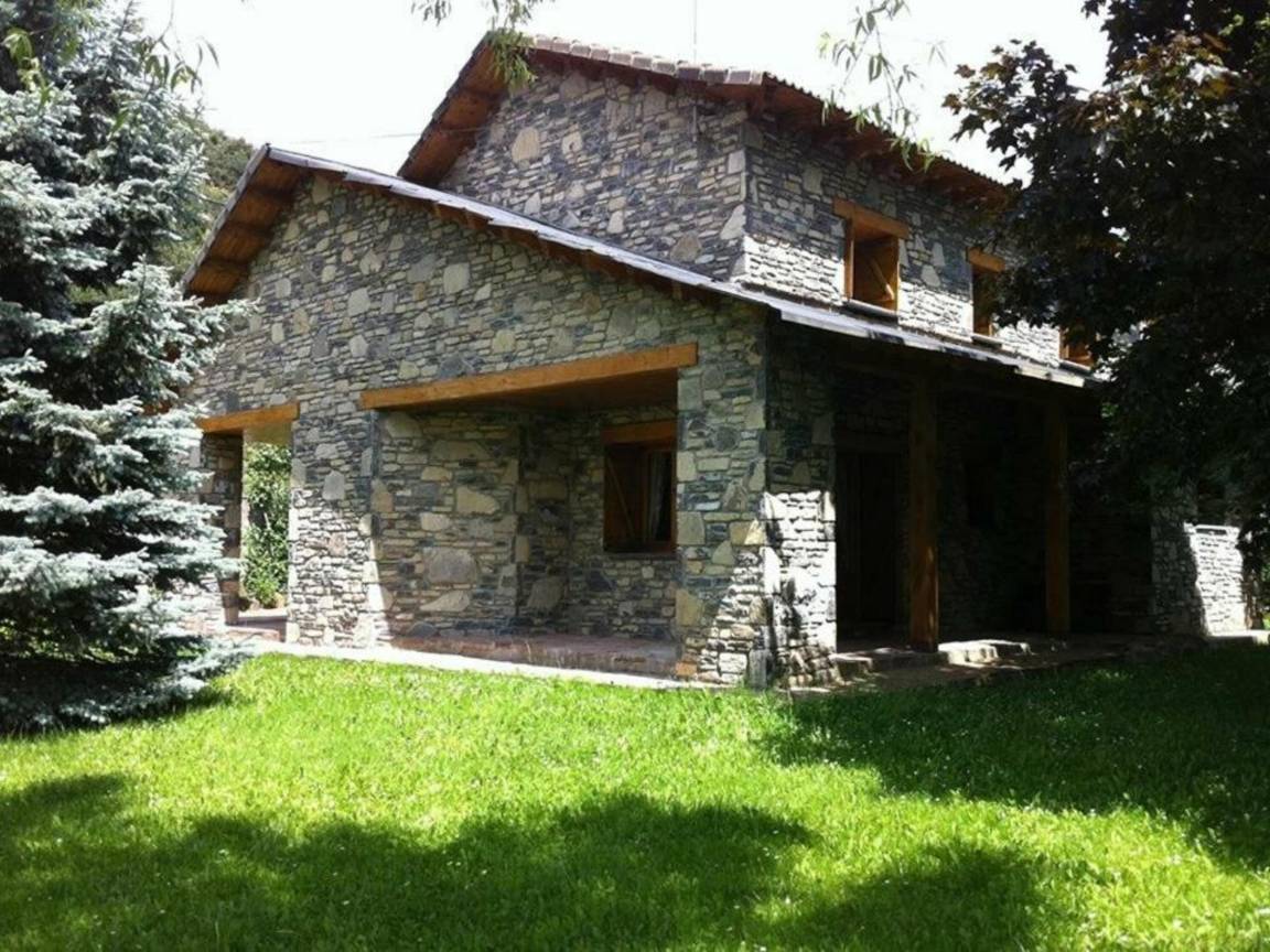 120 M² Villa ∙ 3 Habitaciones ∙ 6 Huéspedes - Canfranc