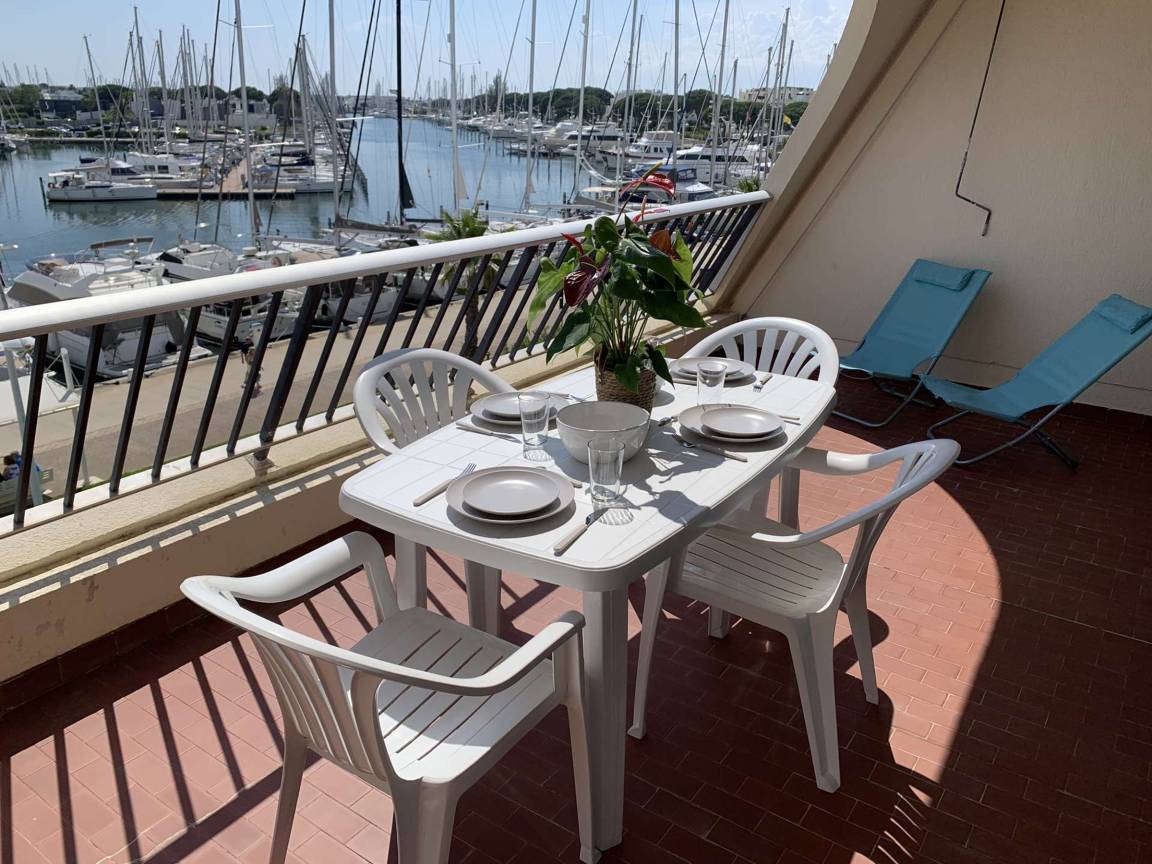 32 M² Appartement ∙ 2 Chambres ∙ 4 Personnes - Le Grau-du-Roi