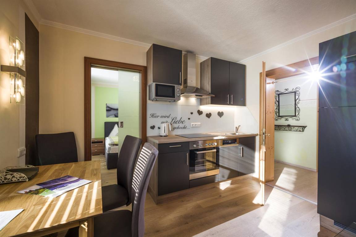 78 M² Appartement ∙ 2 Chambres ∙ 4 Personnes - Kössen