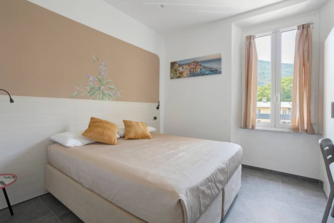 40 M² Apartment ∙ 2 Bedrooms ∙ 5 Guests - La Spezia