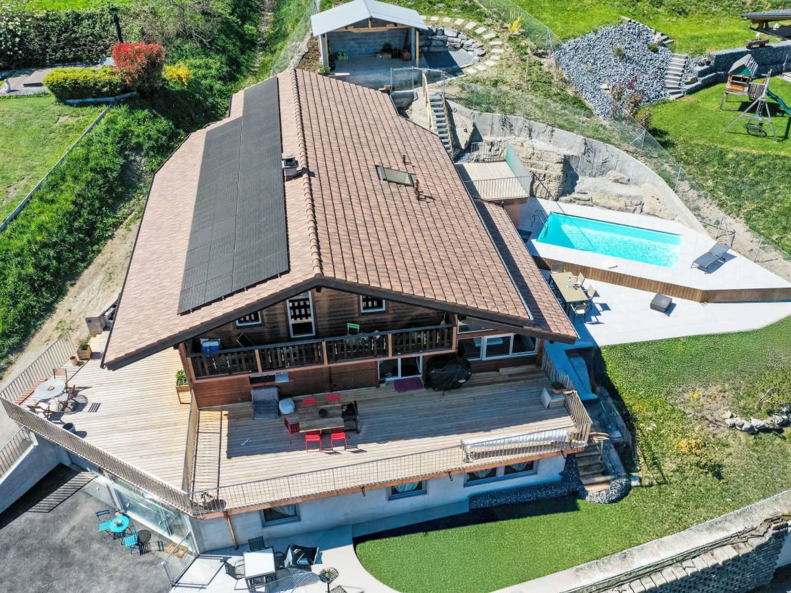55 M² Huoneisto ∙ 2 Makuuhuonetta ∙ 6 Vierasta - Aigle