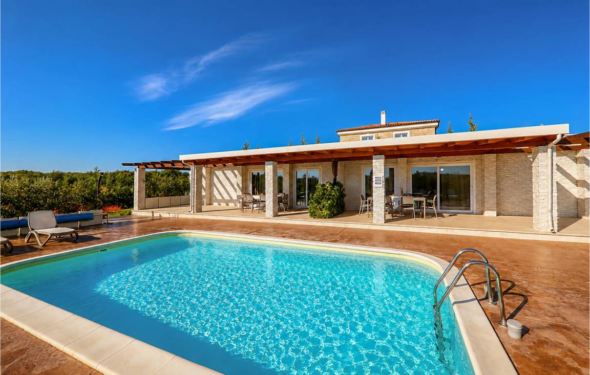 100 M² Casa Vacanza ∙ 4 Camere Da Letto ∙ 8 Ospiti - Zara