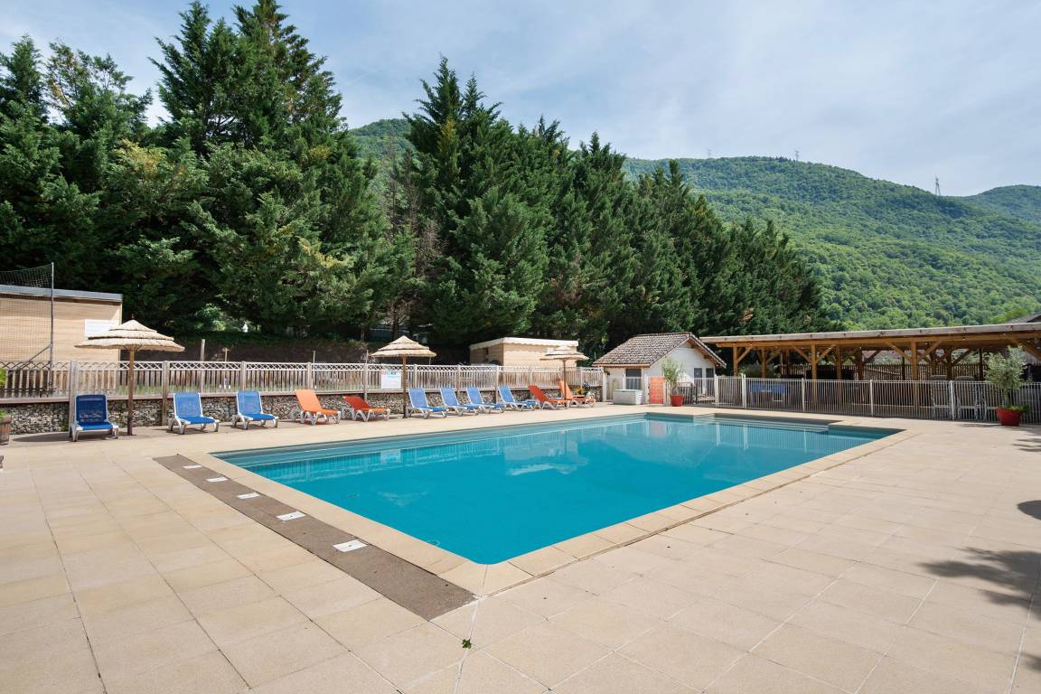30 M² Camping ∙ 2 Bedrooms ∙ 6 Guests - Grenoble
