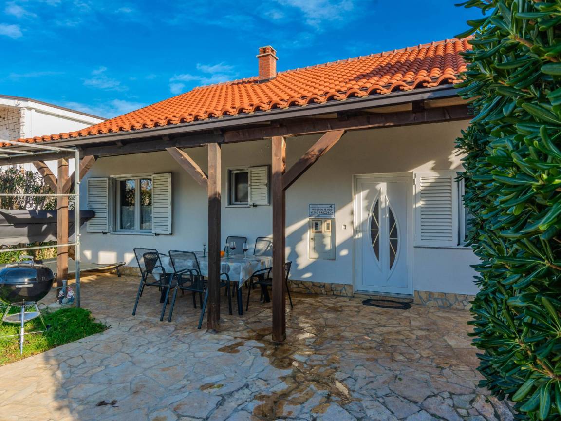 70 M² Huis ∙ 2 Slaapkamers ∙ 5 Gasten - Vir