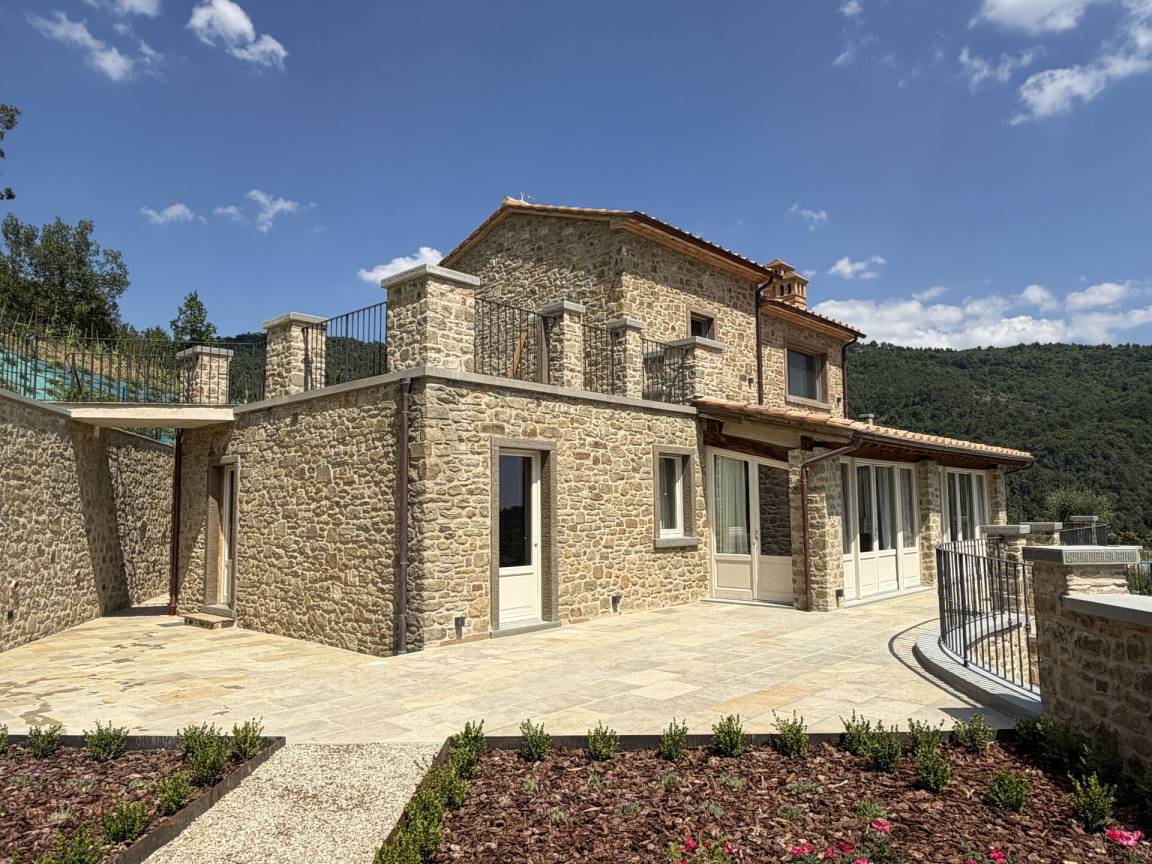 180 m&sup2; Villa 4 Schlafzimmer 8 G&auml;ste