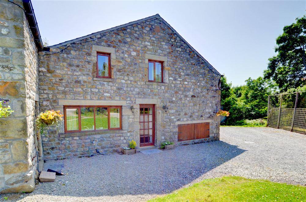Cottage ∙ 6 Bedrooms ∙ 12 Guests - Settle