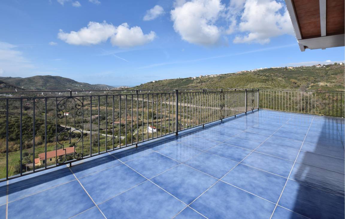 90 M² Apartment ∙ 2 Bedrooms ∙ 6 Guests - Agropoli