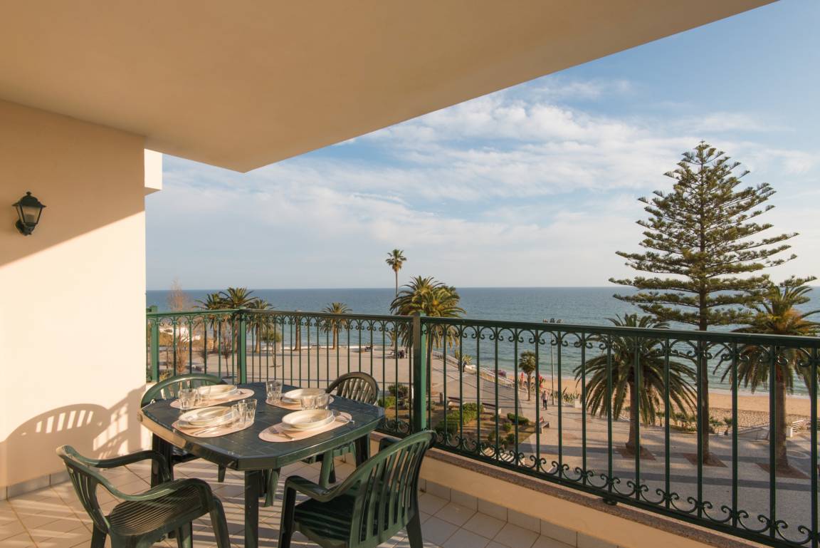 65 M² Appartement ∙ 2 Chambres ∙ 4 Personnes - Armação de Pêra